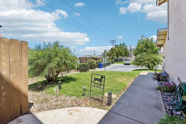 955 Buckeye Ct, El Cajon, California 92021