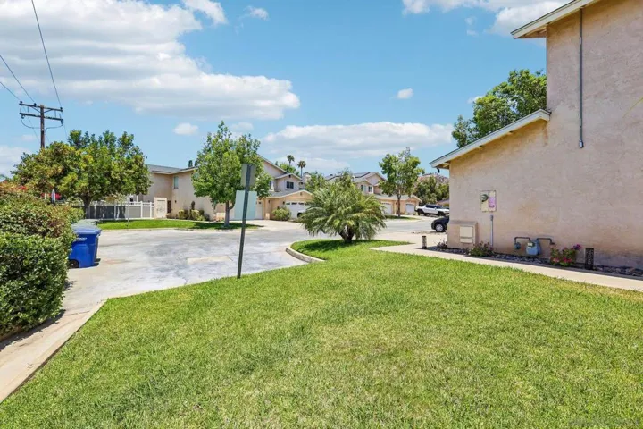 955 Buckeye Ct, El Cajon, California 92021