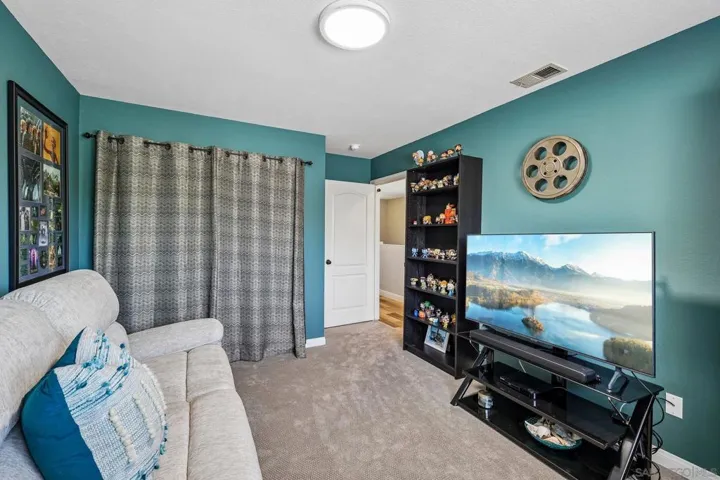 955 Buckeye Ct, El Cajon, California 92021