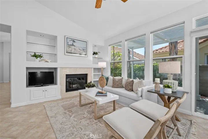 21191 Mazatlan, Mission Viejo, California 92692