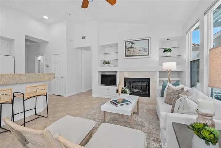 21191 Mazatlan, Mission Viejo, California 92692