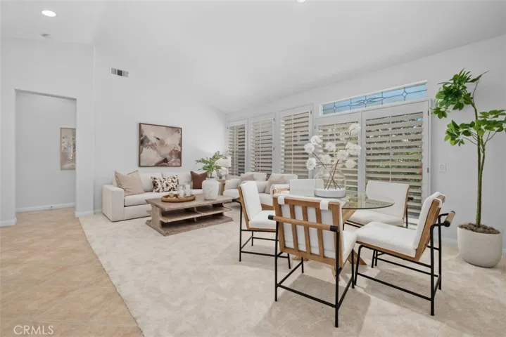 21191 Mazatlan, Mission Viejo, California 92692