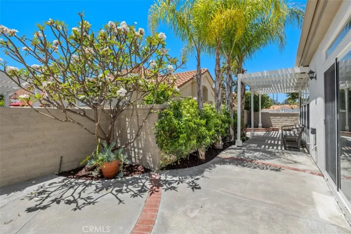 21191 Mazatlan, Mission Viejo, California 92692