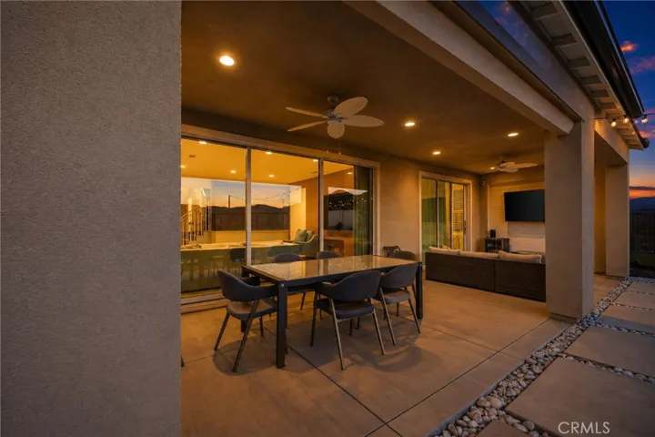25015 Shady Birch Court, Santa Clarita, California 91387