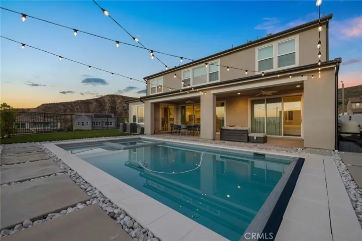 25015 Shady Birch Court, Santa Clarita, California 91387