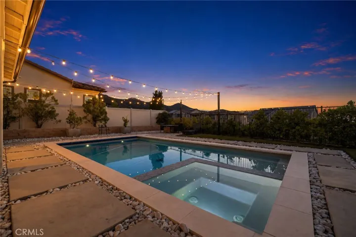 25015 Shady Birch Court, Santa Clarita, California 91387