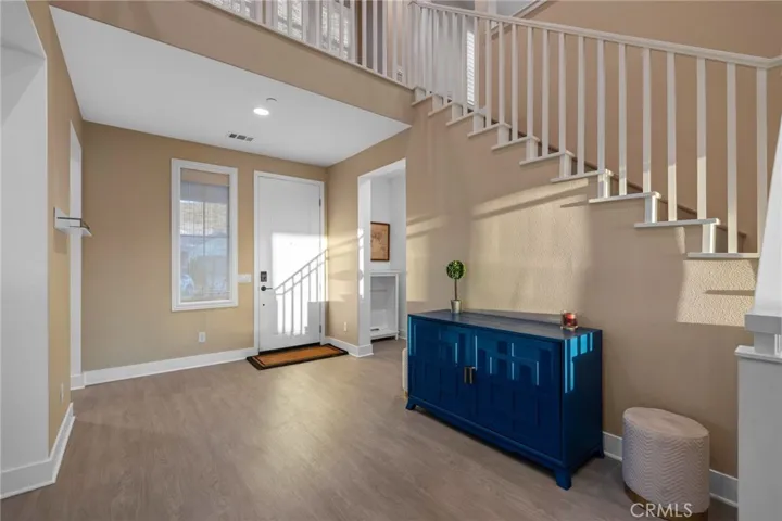 25015 Shady Birch Court, Santa Clarita, California 91387