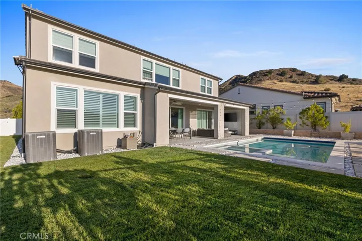25015 Shady Birch Court, Santa Clarita, California 91387