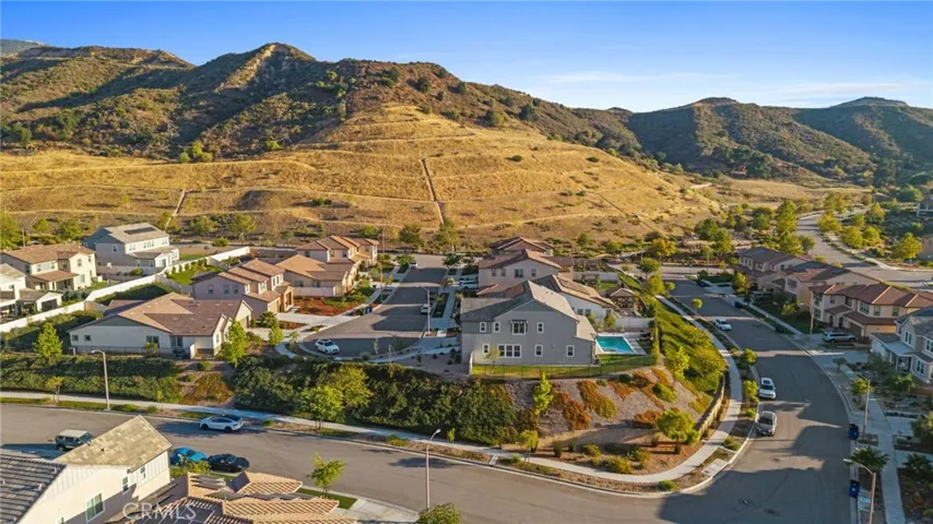 25015 Shady Birch Court, Santa Clarita, California 91387