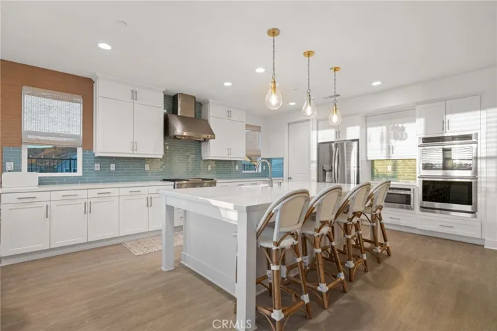 25015 Shady Birch Court, Santa Clarita, California 91387