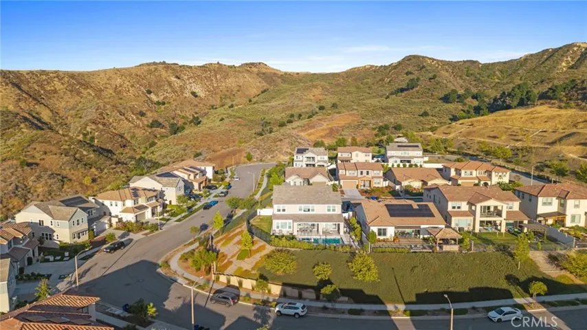25015 Shady Birch Court, Santa Clarita, California 91387
