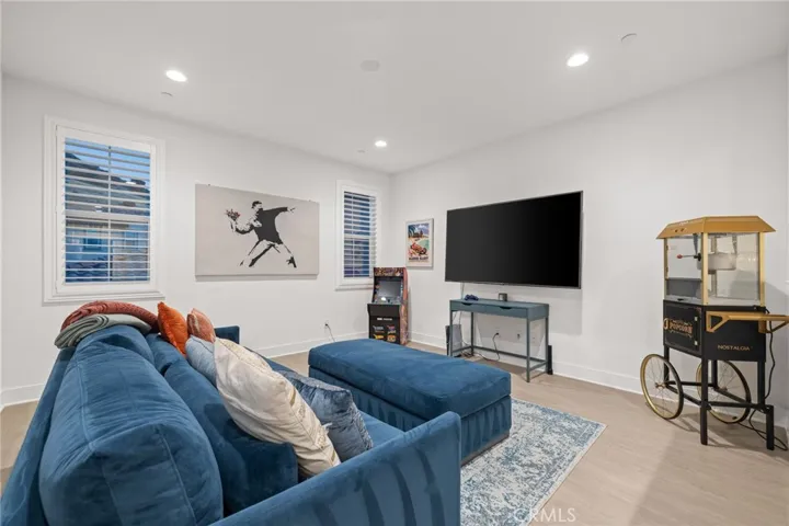 25015 Shady Birch Court, Santa Clarita, California 91387