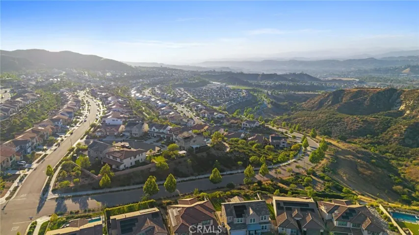 25015 Shady Birch Court, Santa Clarita, California 91387