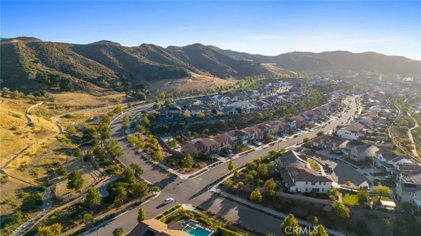 25015 Shady Birch Court, Santa Clarita, California 91387
