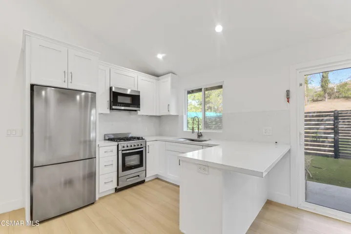 2651 Sirius St, Thousand Oaks -HsHprod-