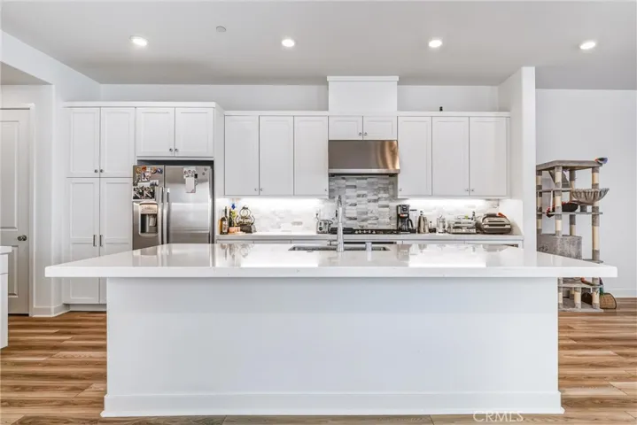 26767 Laurel Mountain Loop, Valencia, California 91381