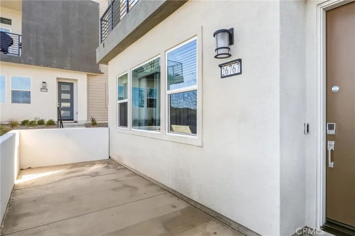 26767 Laurel Mountain Loop, Valencia, California 91381