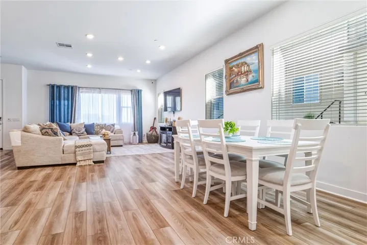 26767 Laurel Mountain Loop, Valencia, California 91381