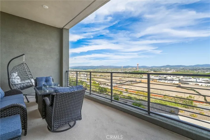 26767 Laurel Mountain Loop, Valencia, California 91381