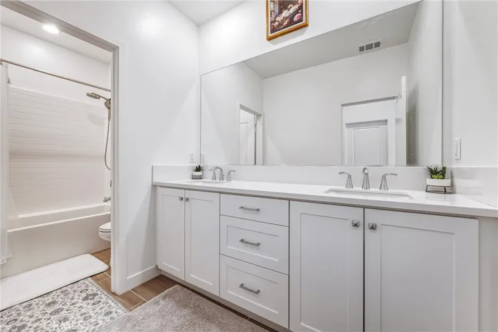 26767 Laurel Mountain Loop, Valencia, California 91381