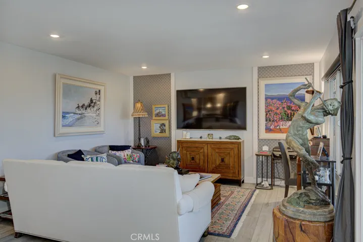 3123 N Via Serena N C, Laguna Woods, California 92637