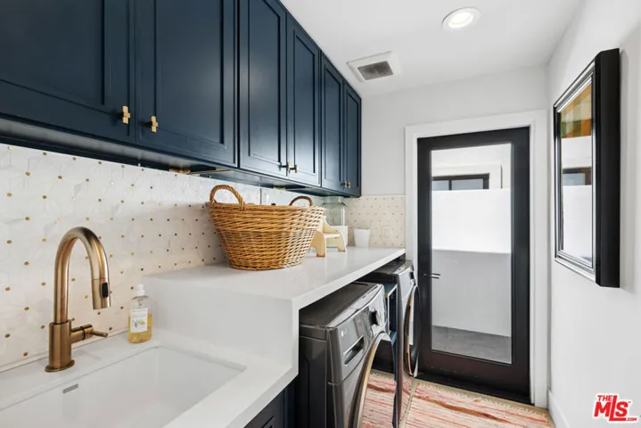 17041 Marina Bay Drive, Huntington Beach, California 92649