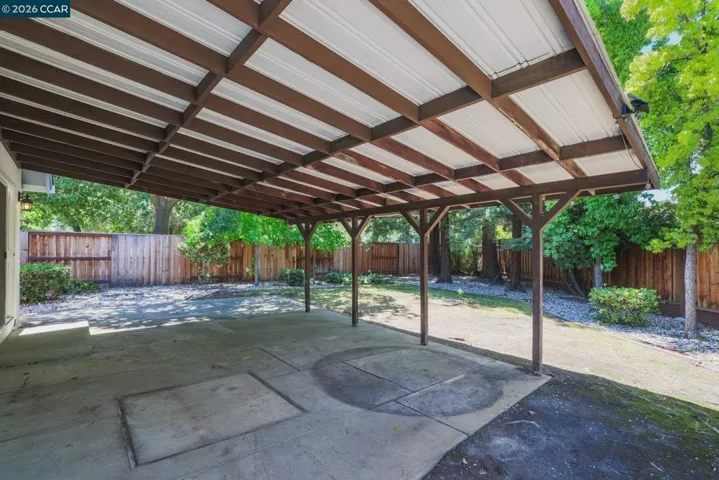 11 Xavier Pl, Clayton, California 94517