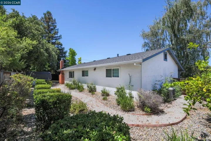 11 Xavier Pl, Clayton, California 94517