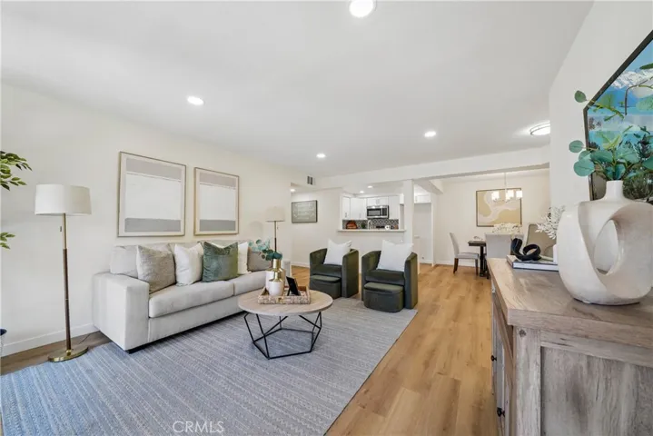 69 Town And Country Road, Phillips Ranch, California 91766