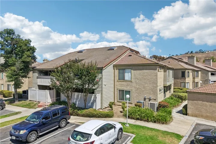 69 Town And Country Road, Phillips Ranch, California 91766