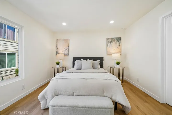 69 Town And Country Road, Phillips Ranch, California 91766