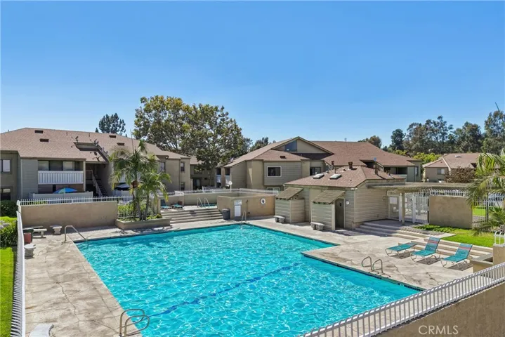 69 Town And Country Road, Phillips Ranch, California 91766