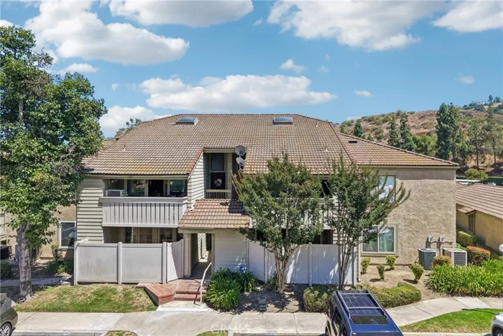69 Town And Country Road, Phillips Ranch, California 91766
