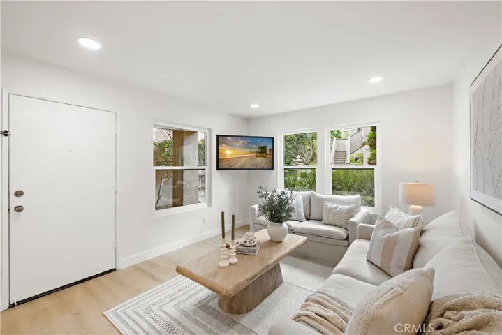 1052 Calle Del Cerro 711, San Clemente, California 92672