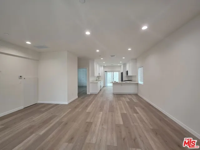 6746 Ben Avenue, North Hollywood, California 91606