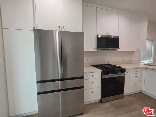 6746 Ben Avenue, North Hollywood, California 91606