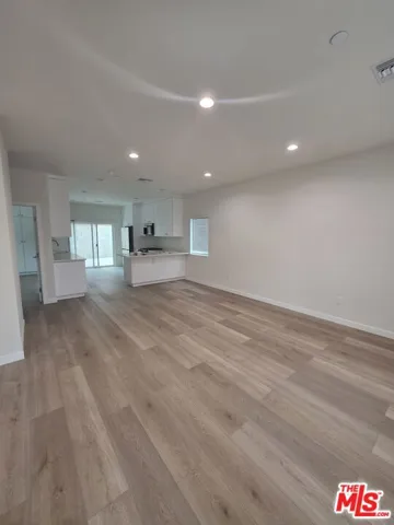6746 Ben Avenue, North Hollywood, California 91606