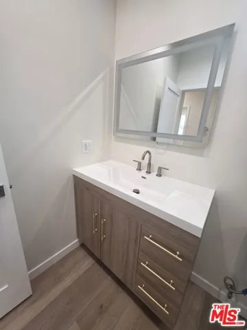 6746 Ben Avenue, North Hollywood, California 91606