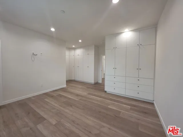 6746 Ben Avenue, North Hollywood, California 91606