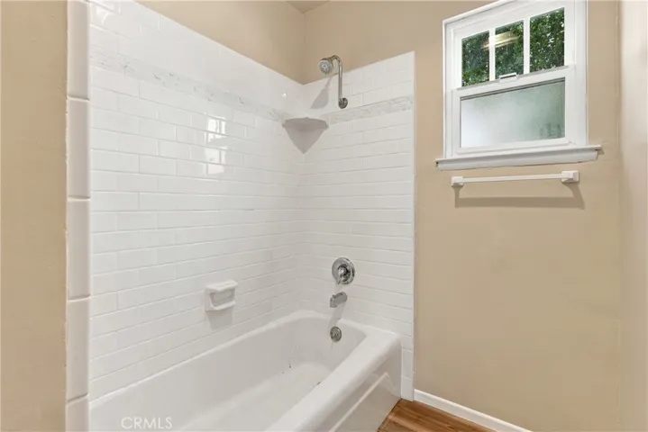 Bathroom with Tub