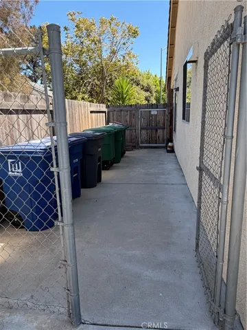 3888 Les Maisons, Santa Maria, California 93455