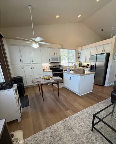 3888 Les Maisons, Santa Maria, California 93455