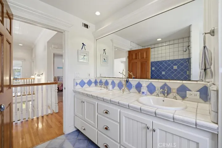 1311 21st, Manhattan Beach, California 90266