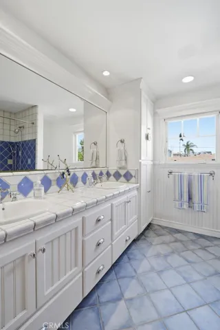 1311 21st, Manhattan Beach, California 90266
