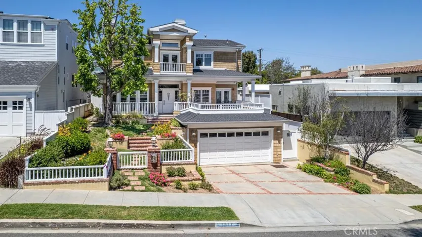 1311 21st, Manhattan Beach, California 90266