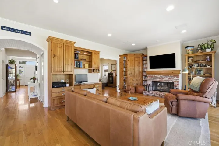 1311 21st, Manhattan Beach, California 90266
