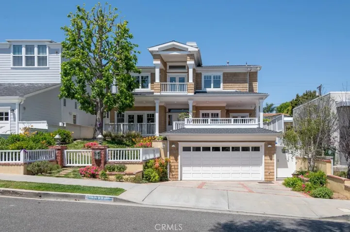 1311 21st, Manhattan Beach, California 90266