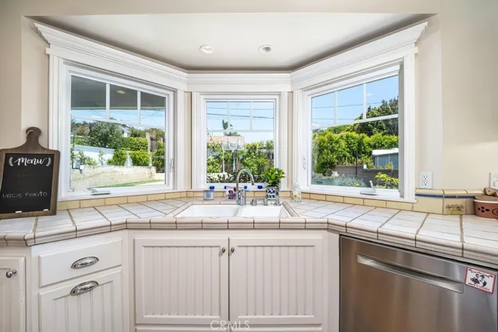 1311 21st, Manhattan Beach, California 90266