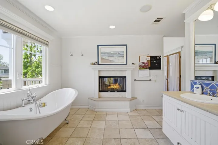 1311 21st, Manhattan Beach, California 90266
