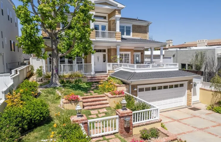 1311 21st, Manhattan Beach, California 90266